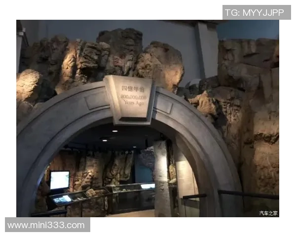 李安:从东方到西方的电影大师之路与文化交融的探索之旅 李安:从东方到西方的电影大师之路与文化交融的探索之旅